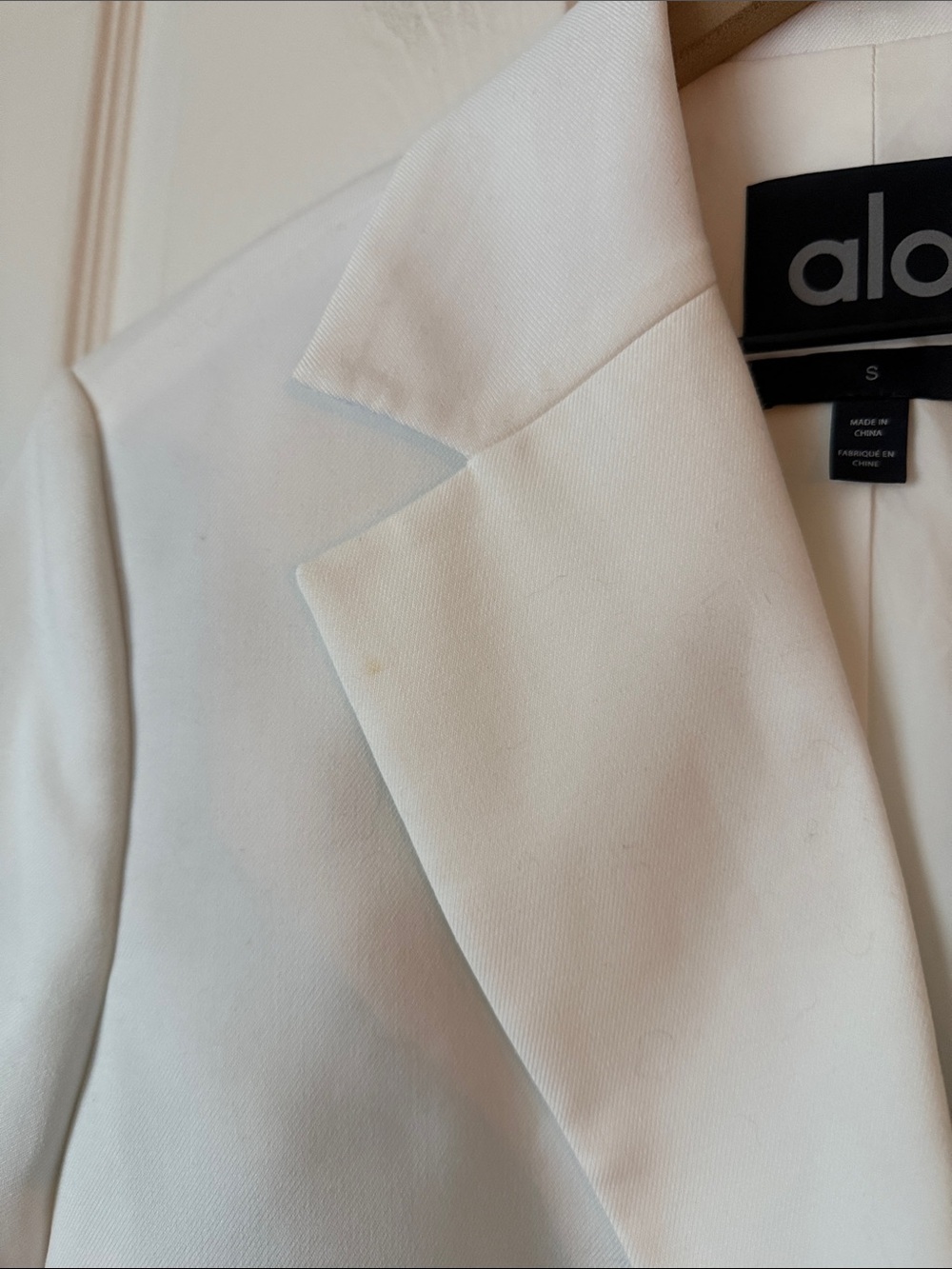 Alo Yoga First Class Blazer Ivory White size small - Picture 4 of 8